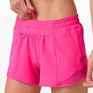Lululemon hotty hot 4” sonic pink shorts